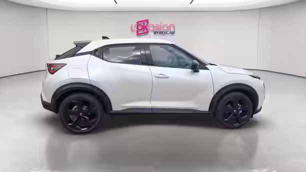 NISSAN JUKE 6 / 22