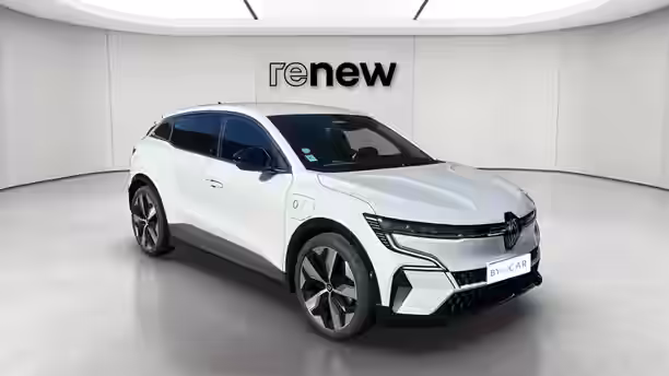 RENAULT MEGANE E-TECH 7 / 23
