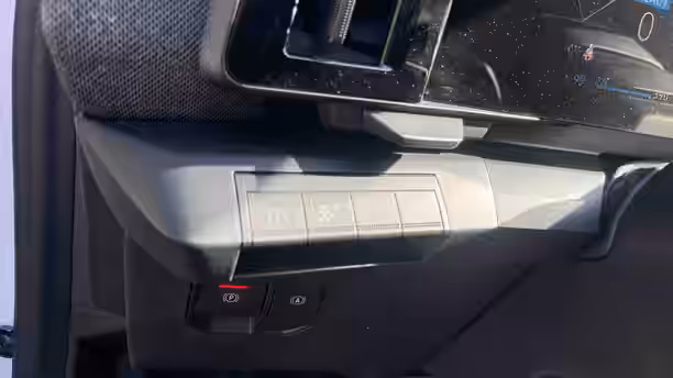 RENAULT MEGANE E-TECH 18 / 23