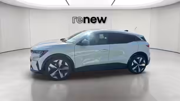 RENAULT MEGANE E-TECH 2 / 23