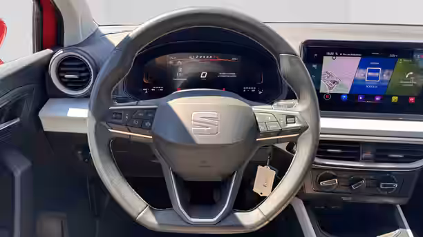 SEAT ARONA 22 / 28