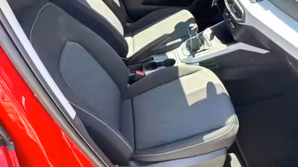 SEAT ARONA 21 / 28