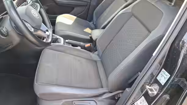 VOLKSWAGEN T-CROSS 17 / 27