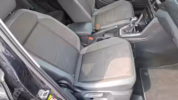 VOLKSWAGEN T-CROSS 20 / 27
