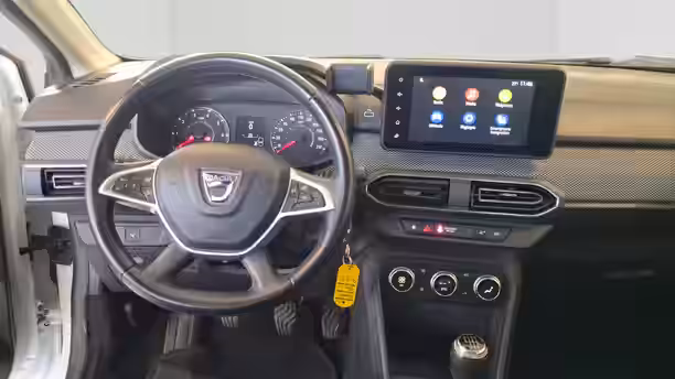 DACIA SANDERO 9 / 19