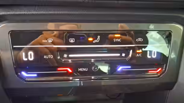 VOLKSWAGEN TIGUAN 16 / 18