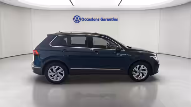VOLKSWAGEN TIGUAN 6 / 18
