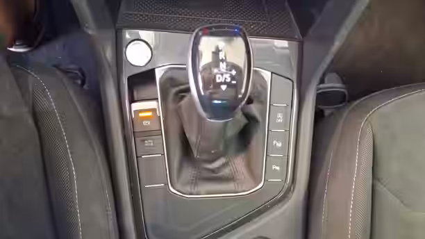 VOLKSWAGEN TIGUAN 17 / 18