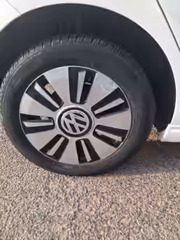 VOLKSWAGEN E-UP! 30 / 35