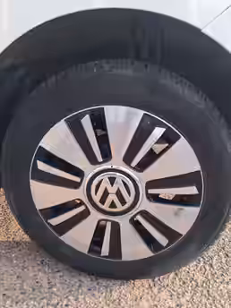VOLKSWAGEN E-UP! 28 / 35