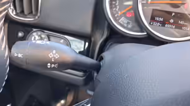 MINI COUNTRYMAN F60 39 / 60