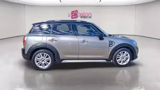 MINI COUNTRYMAN F60 6 / 60