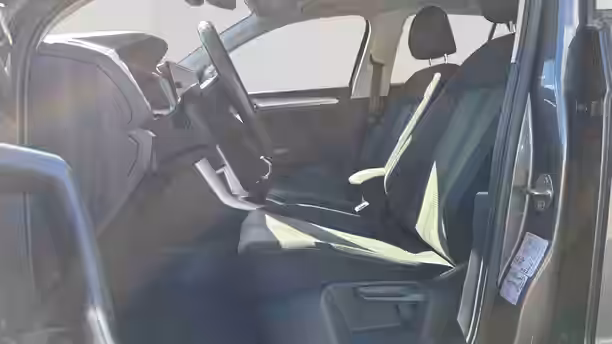 VOLKSWAGEN T-ROC 11 / 21