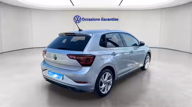 VOLKSWAGEN POLO 5 / 25