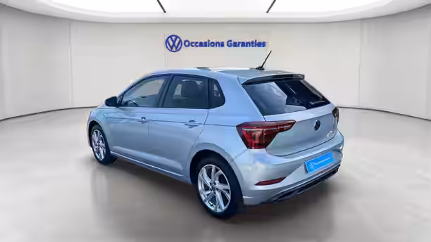VOLKSWAGEN POLO 3 / 25