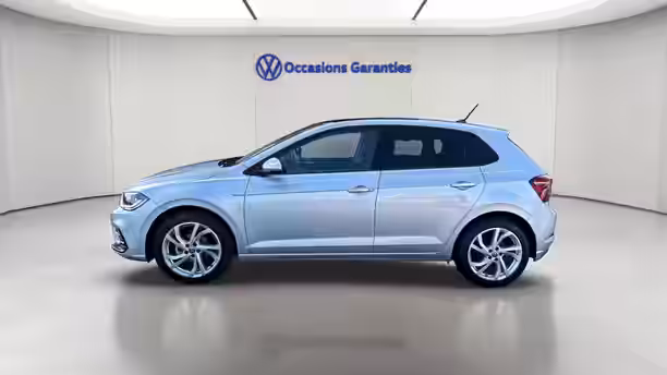 VOLKSWAGEN POLO 2 / 25