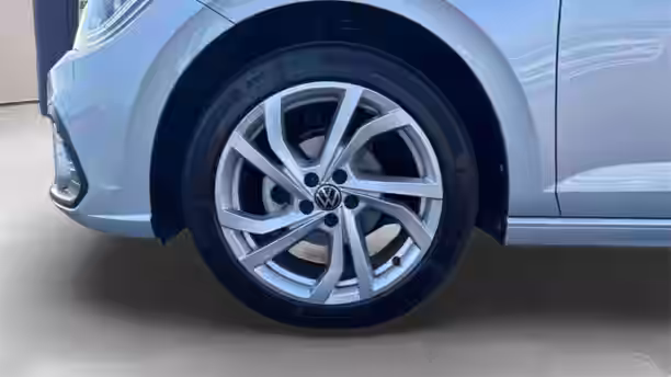 VOLKSWAGEN POLO 16 / 25