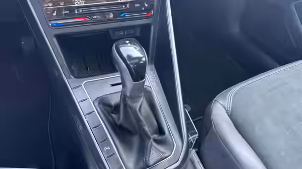 VOLKSWAGEN POLO 25 / 25