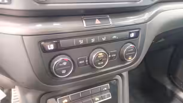 VOLKSWAGEN SHARAN 19 / 20