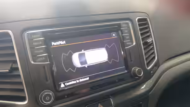 VOLKSWAGEN SHARAN 16 / 20