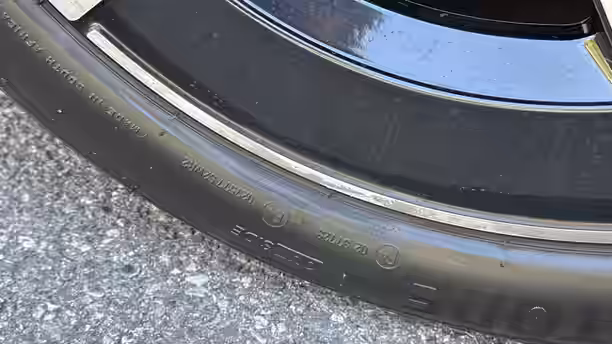 MERCEDES CLASSE C 25 / 34
