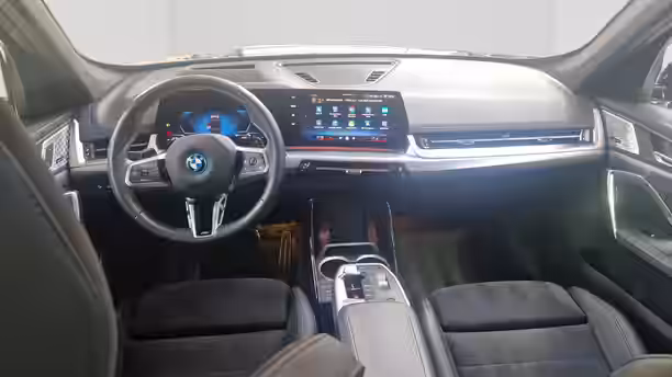 BMW X1 U11 9 / 28
