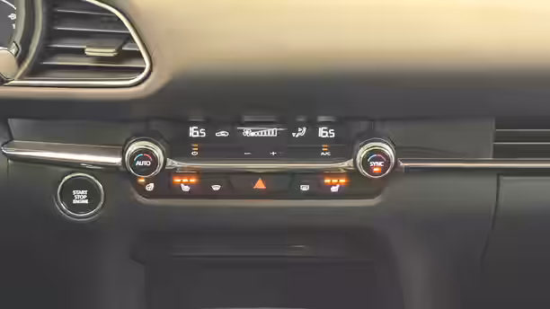 MAZDA CX-30 2022 25 / 42