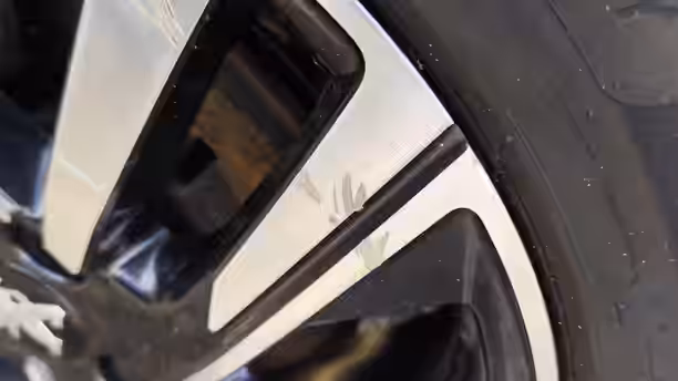 PEUGEOT 208 23 / 25