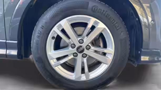 AUDI Q3 SPORTBACK 14 / 32
