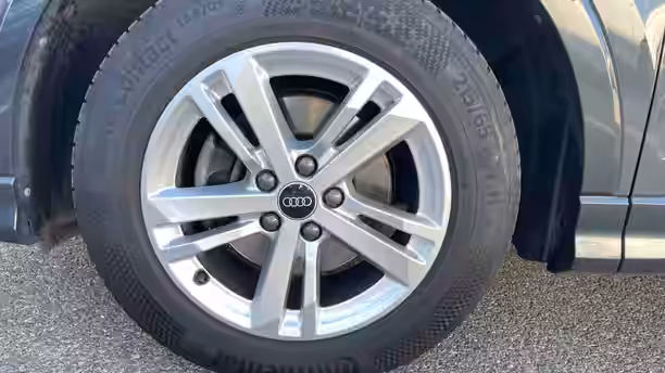 AUDI Q3 SPORTBACK 27 / 32