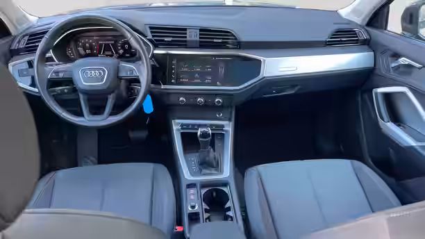 AUDI Q3 SPORTBACK 9 / 32