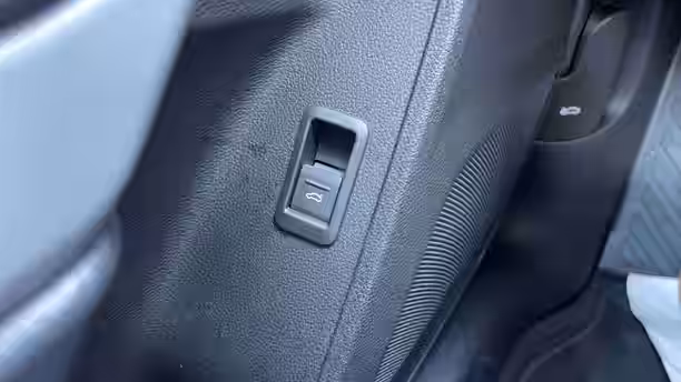 AUDI Q3 SPORTBACK 18 / 32