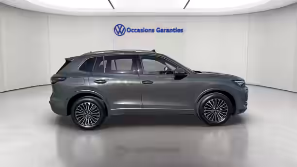 VOLKSWAGEN TIGUAN 6 / 20