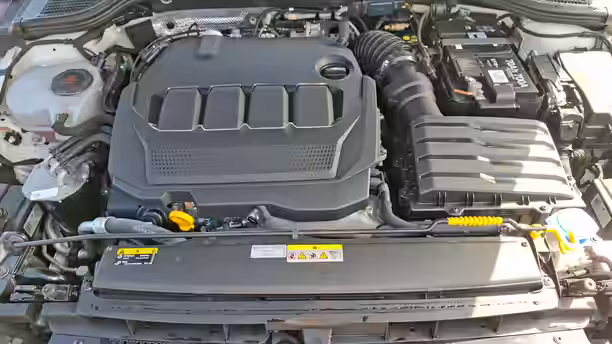 VOLKSWAGEN GOLF 15 / 26