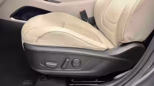 HYUNDAI TUCSON 34 / 40