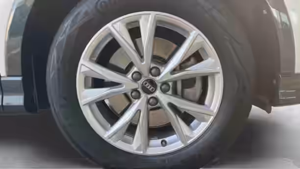 AUDI Q3 SPORTBACK 14 / 33