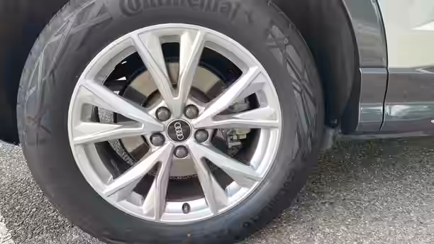 AUDI Q3 SPORTBACK 24 / 33