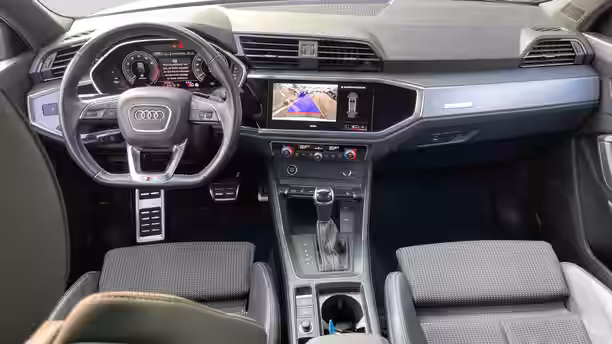 AUDI Q3 SPORTBACK 9 / 33