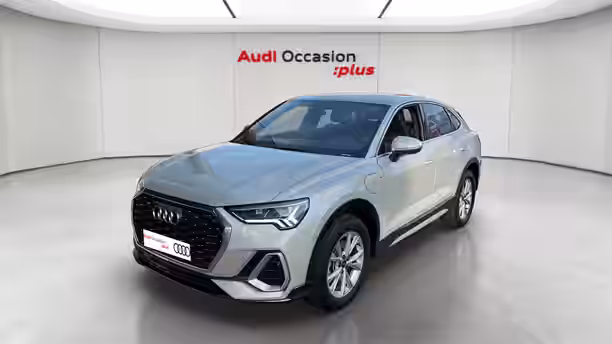 AUDI Q3 SPORTBACK 1 / 33