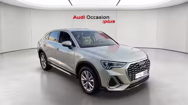 AUDI Q3 SPORTBACK 7 / 33