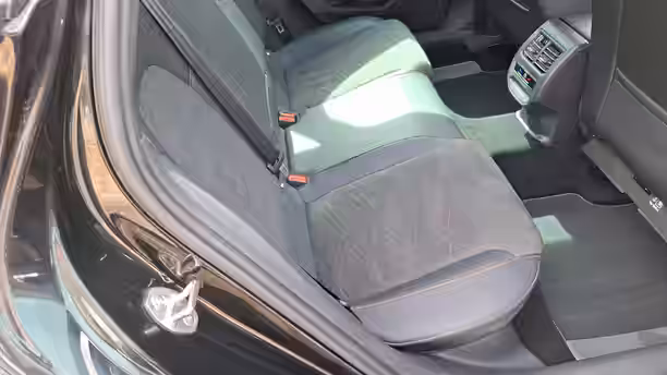 SEAT LEON 21 / 28