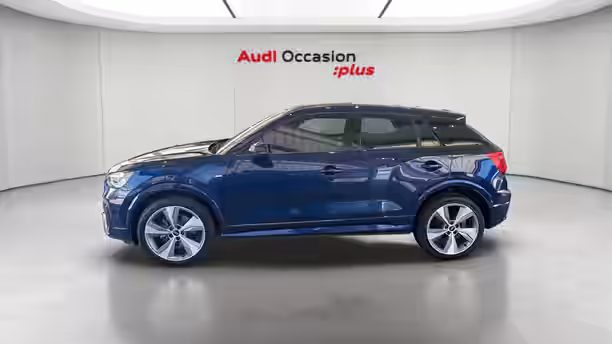 AUDI Q2 2 / 16