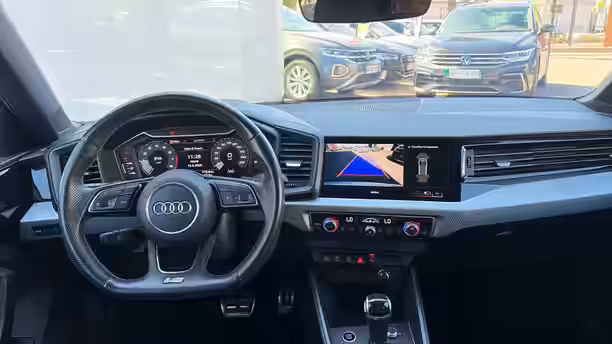 AUDI A1 SPORTBACK 27 / 28