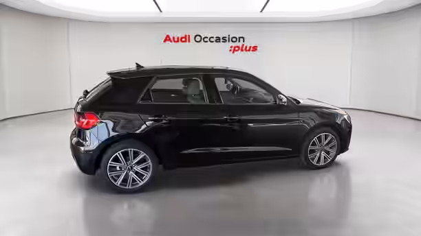 AUDI A1 SPORTBACK 6 / 24