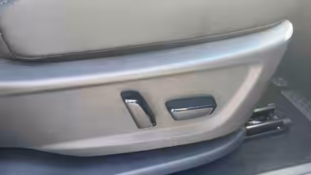 NISSAN ARIYA 23 / 25