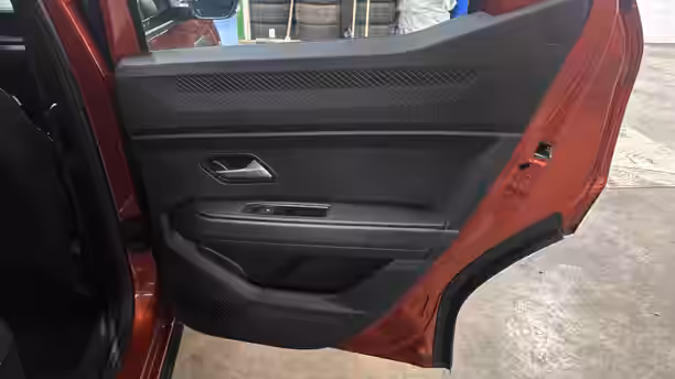 DACIA DUSTER 24 / 33