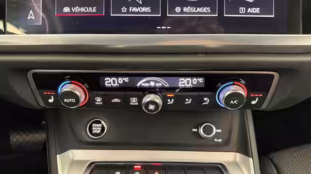 AUDI Q3 24 / 24