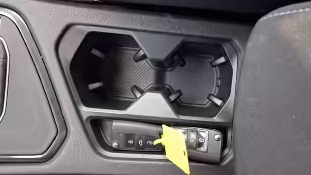 VOLKSWAGEN TIGUAN 33 / 61