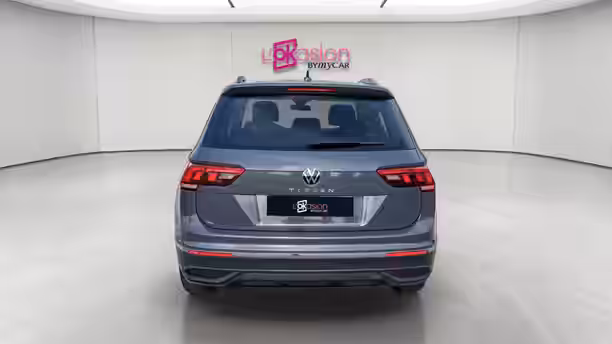 VOLKSWAGEN TIGUAN 4 / 61