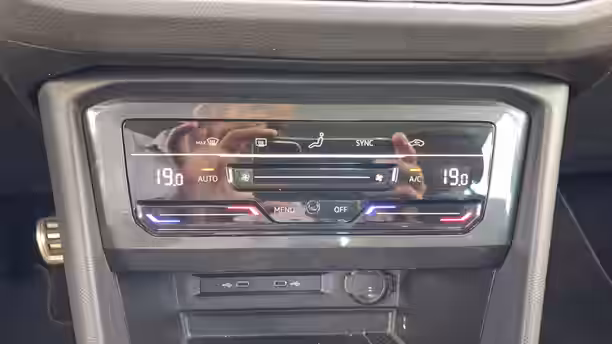 VOLKSWAGEN TIGUAN 21 / 61